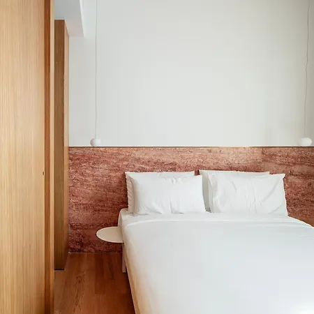 Stilla, San Mikiel Hotel